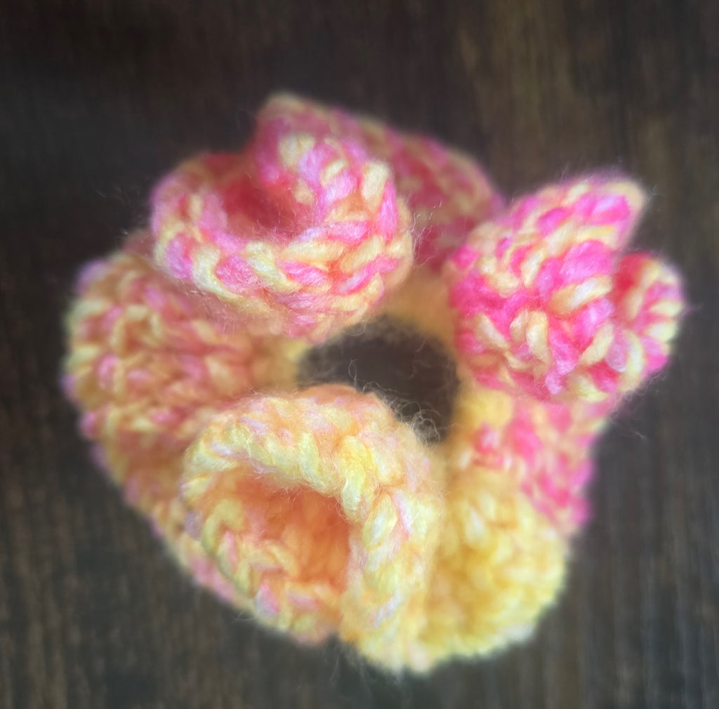 Mini Strawberry Lemon Scrunchies